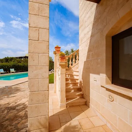 Helloapulia Family With Pool, Lush Garden & Bbq - Near The Beache Savelletri