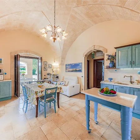 Helloapulia Family With Pool, Lush Garden & Bbq - Near The Beache *