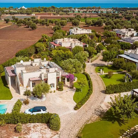 Villa Helloapulia Family With Pool, Lush Garden & Bbq - Near The Beache Savelletri